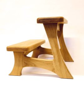 Perthö solid oak step stool in Golden Oak